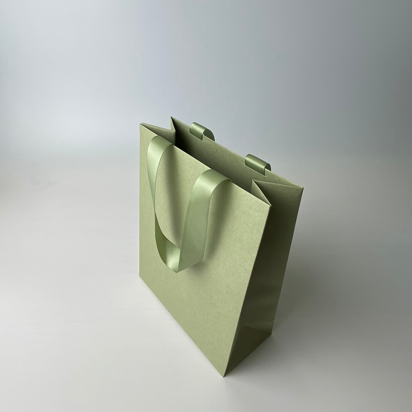 Set of 50 Premium Multicolor Paper Bags (18x22x8cm) – Handcrafted Satin Ribbon Handles