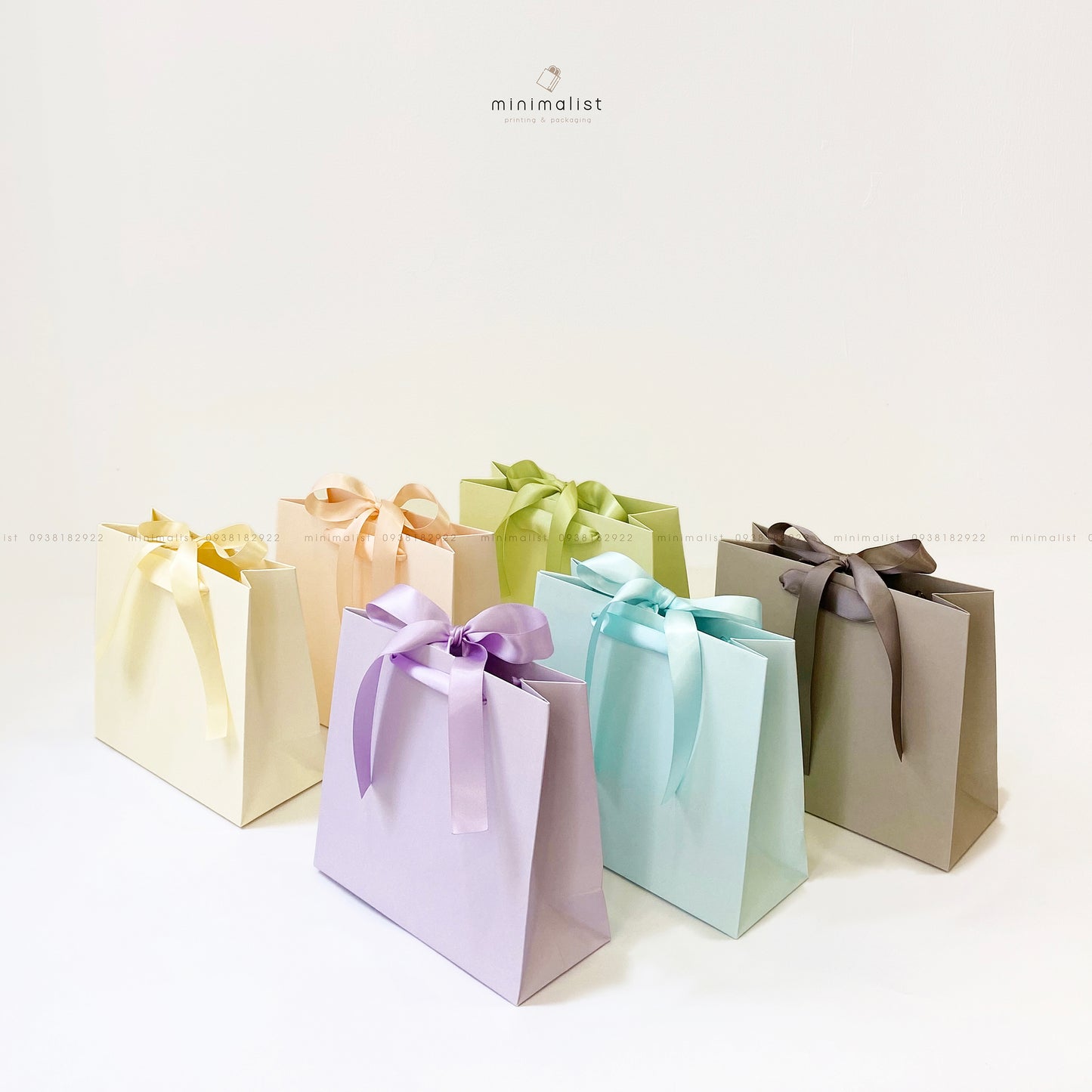 Set of 50 Multicolor Kraft Paper Bags (18x16x7.5cm) – Ribbon Handle with Punched Holes