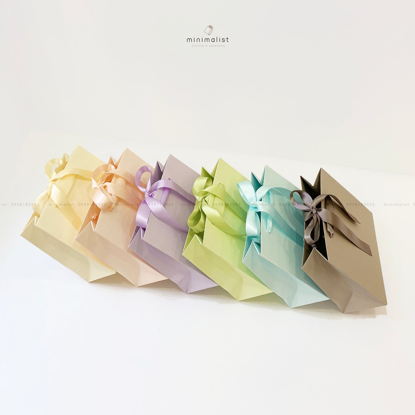 Set of 50 Multicolor Kraft Paper Bags (18x16x7.5cm) – Ribbon Handle with Punched Holes