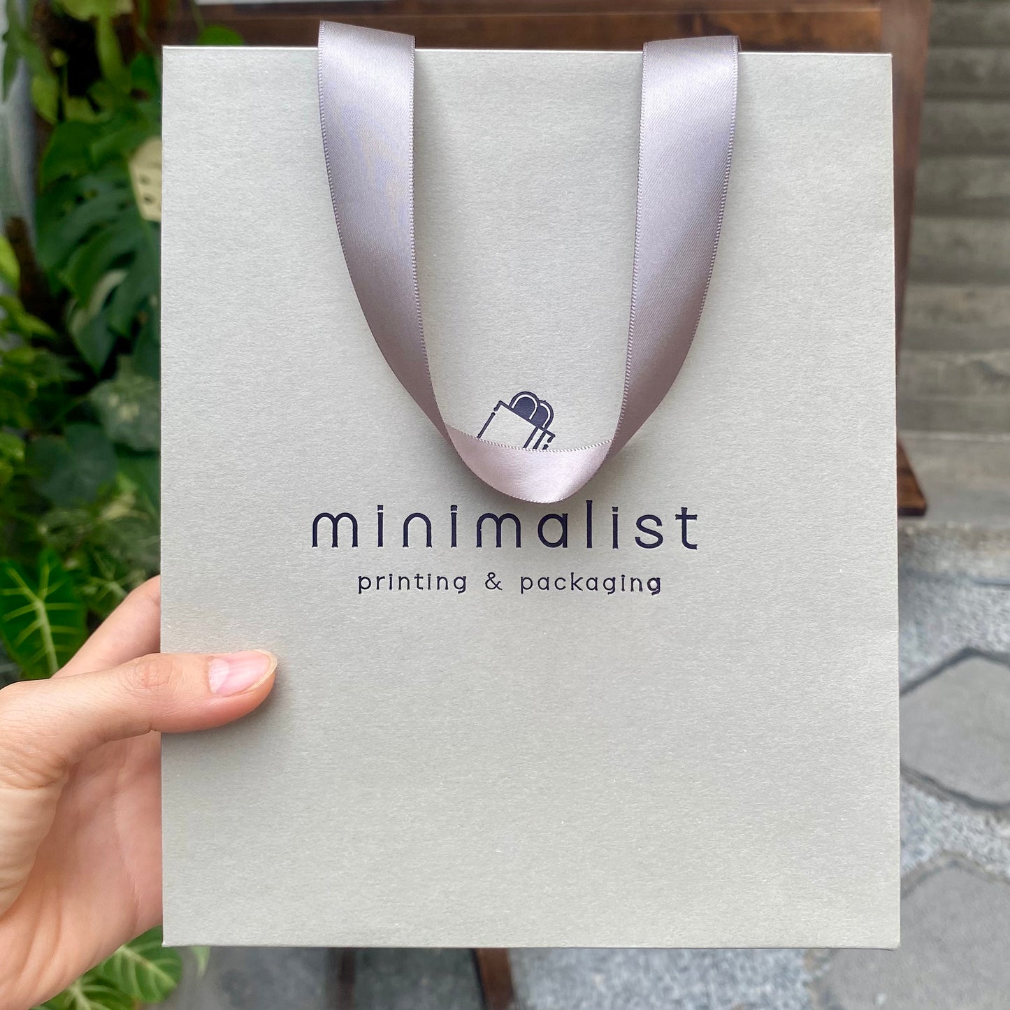 Set of 100 Premium Multicolor Paper Bags (18x22x8cm) – Custom Logo