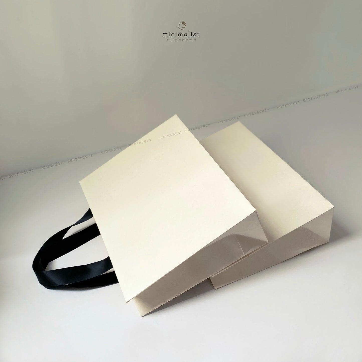 Set of 50 White Kraft Paper Bags (29.5x23x9cm) – Handcrafted Satin Ribbon Handles